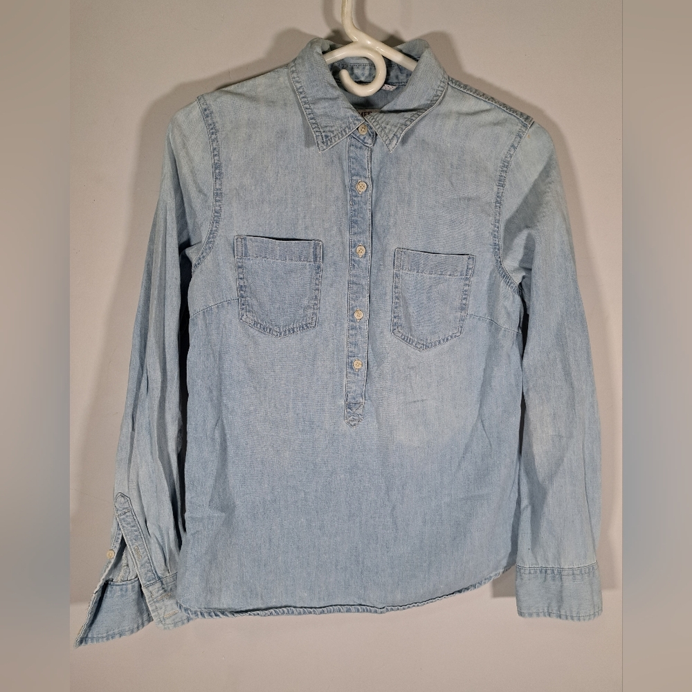 Merona Denim Long Sleeve Half Button Shirt Size Small